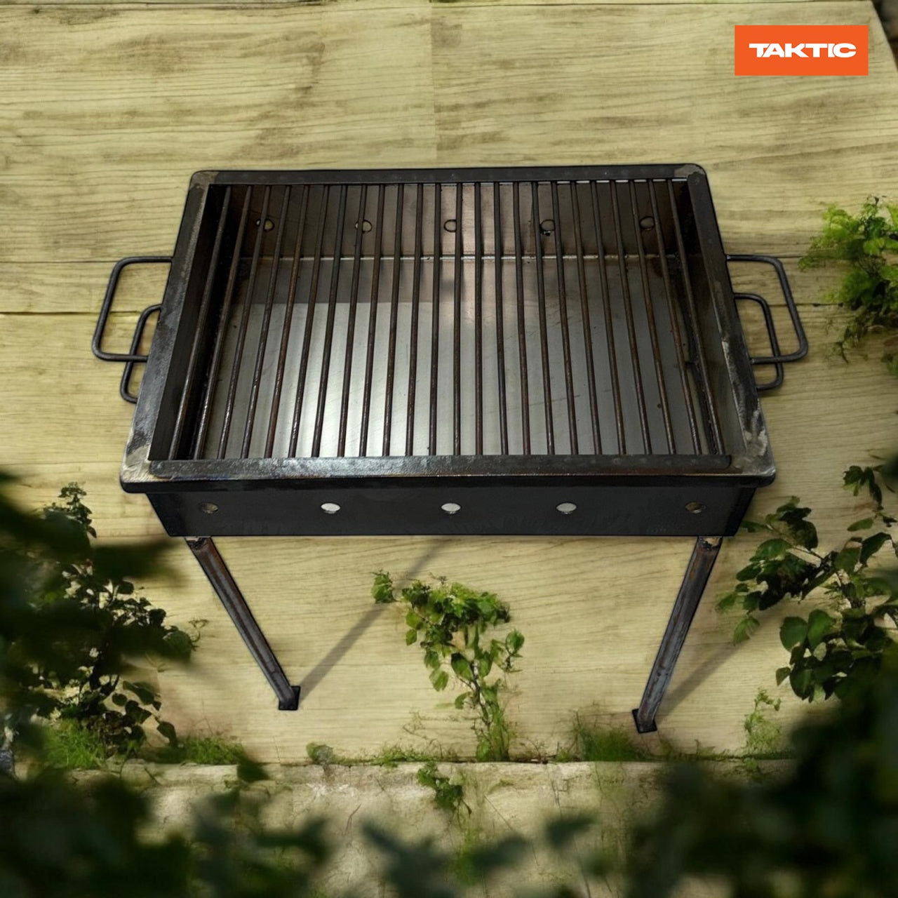 Gratar cu picioare, ideal pentru excursii, camping, picnic, 49 cm X 34 cm