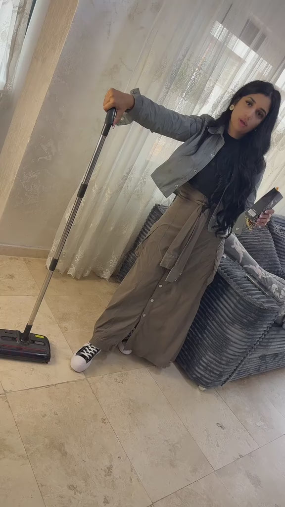 Aspirator Electric Fără Fir cu Perie Auto-Curățare – Ultra Ușor, Puternic, Silențios, Ideal pentru Păr de Animale, Podele și Covoare