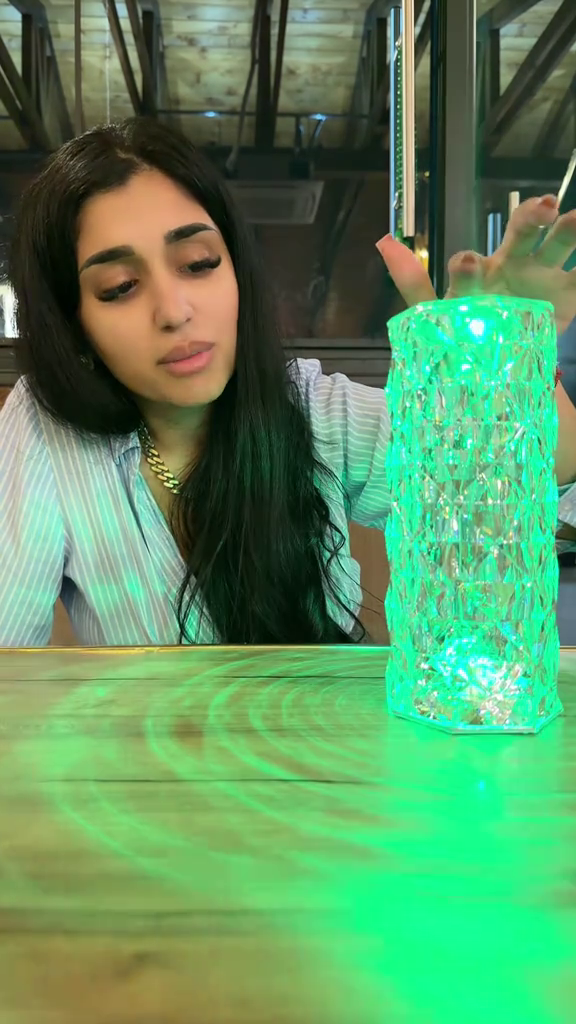 Lampa cu proiector - trandafir