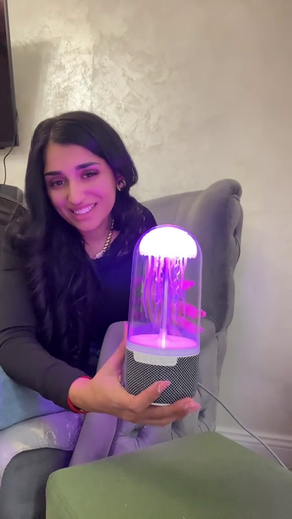 Boxă Portabilă Meduza — Bluetooth 5.0, Lumini Ambientale RGB, TF Card & AUX